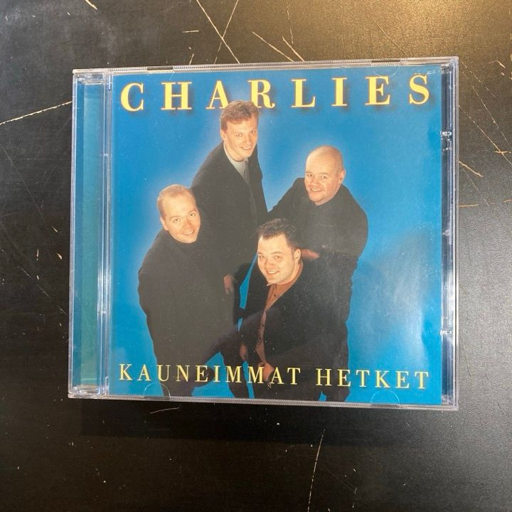 Charlies - Kauneimmat hetket CD (VG/VG+) -iskelmä-